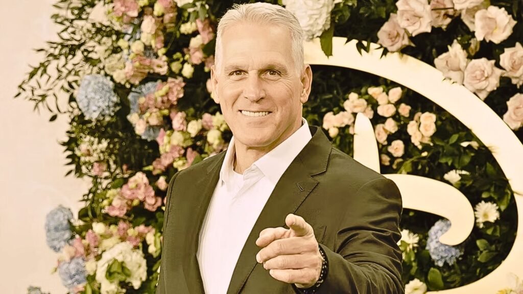 connect with mel Owens